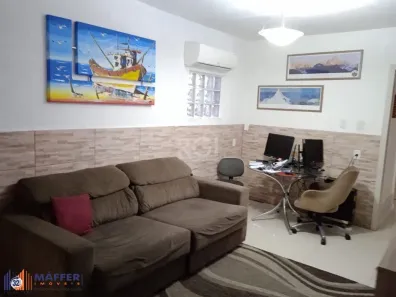 Casa com 5 Quartos à venda, 140m² no Cavalhada, Porto Alegre