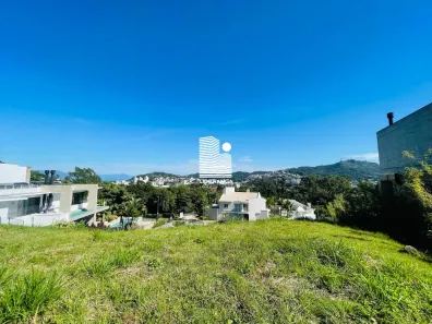 Lote/Terreno à venda, 1638m² no Córrego Grande, Florianópolis