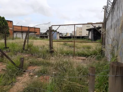 Lote/Terreno à venda, 1915m² no Nossa Senhora Aparecida, Uberlândia