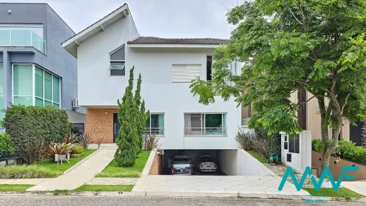 Casa de Condomínio com 3 Quartos à venda, 420m² no Tamboré, Santana de Parnaíba