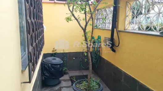 Casa com 2 Quartos à venda, 82m² no Realengo, Rio de Janeiro
