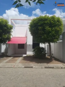 Casa com 2 Quartos à venda, 165m² no Santa Mônica, Feira de Santana