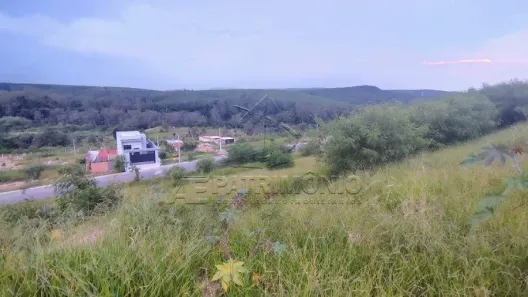 Lote/Terreno à venda, 250m² no Vila Santo Antônio, Votorantim