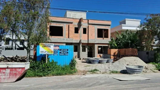 Casa com 3 Quartos à venda, 144m² no Cachoeira do Bom Jesus, Florianópolis