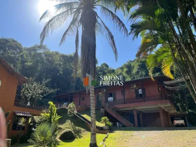 Casa com 6 Quartos à venda, 307m² no Retiro, Volta Redonda