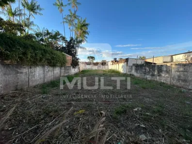 Lote/Terreno com 1 Quarto à venda, 12m² no Presidente Roosevelt, Uberlândia
