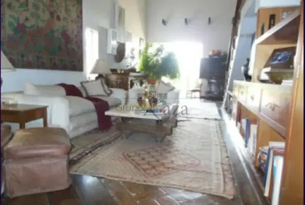 Sobrado com 3 Quartos à venda, 300m² no Jardim Vitória Régia, São Paulo