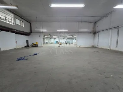 Galpão/Depósito/Armazém para alugar, 2000m² no Farrapos, Porto Alegre