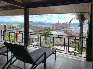 Casa com 5 Quartos à venda, 406m² no Abraão, Florianópolis
