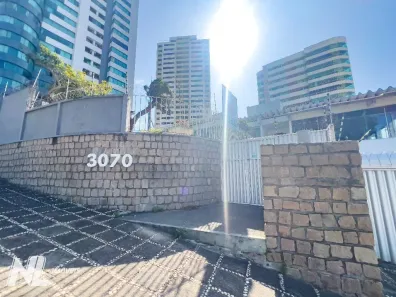 Casa com 4 Quartos para alugar, 743m² no Lagoa Nova, Natal