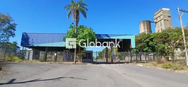 Galpão/Depósito/Armazém para alugar, 12m² no Distrito Industrial, Montes Claros
