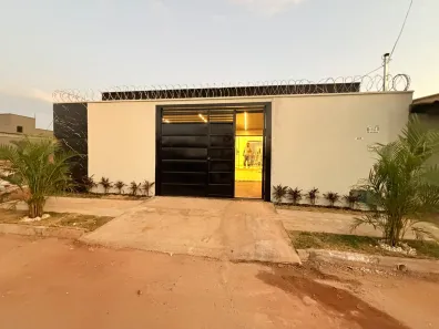 Casa com 3 Quartos à venda, 200m² no Residencial Santa Edwiges, Senador Canedo