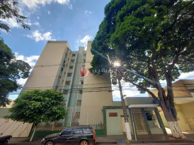 Apartamento com 3 Quartos para alugar, 66m² no Zona 01, Maringá
