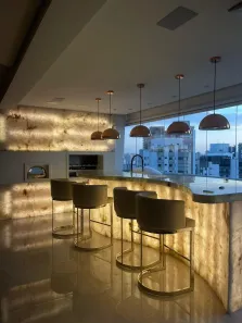 Apartamento com 4 Quartos para alugar, 335m² no Vila Regente Feijó, São Paulo