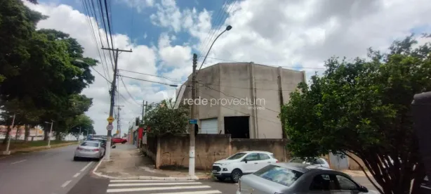 Prédio Comercial com 3 Quartos à venda, 430m² no Jardim Nova Europa, Campinas