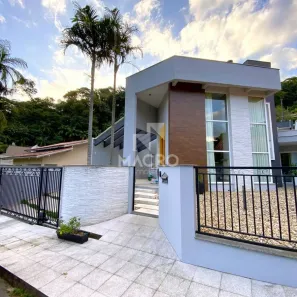 Casa com 3 Quartos à venda, 313m² no Czerniewicz, Jaraguá do Sul