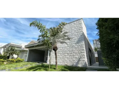 Casa com 3 Quartos à venda, 250m² no Condomínio Village Taubaté, Taubaté