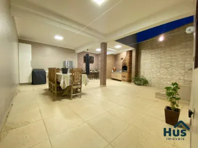 Casa com 3 Quartos à venda, 230m² no Santa Amélia, Belo Horizonte