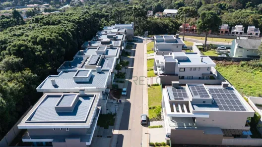 Lote/Terreno à venda, 303m² no Santo Inácio, Curitiba