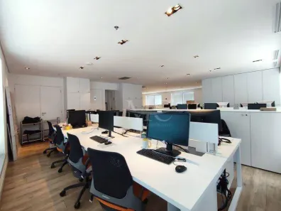 Sala Comercial para alugar, 265m² no Vila Nova Conceição, São Paulo
