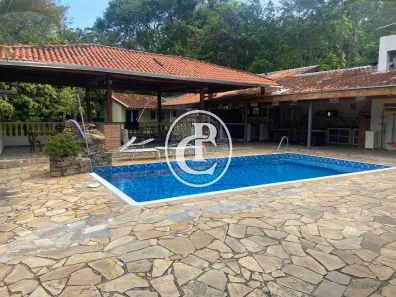 Fazenda/Sítio com 4 Quartos à venda, 470m² no Vila Matilde, São José dos Campos