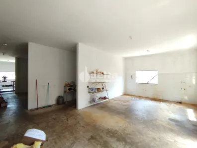 Ponto Comercial para alugar, 140m² no Martins, Uberlândia