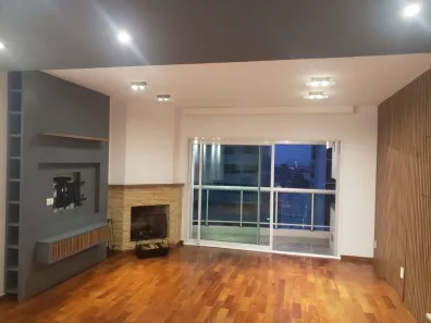 Apartamento com 3 Quartos para alugar, 145m² no Aclimação, São Paulo