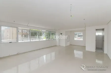Sala Comercial à venda, 52m² no Auxiliadora, Porto Alegre