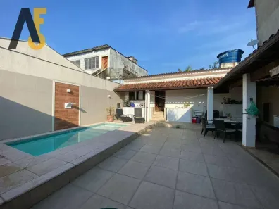 Casa com 2 Quartos à venda, 109m² no Pechincha, Rio de Janeiro