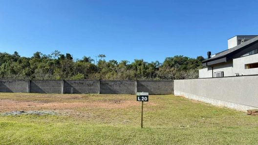Lote/Terreno à venda, 471m² no Centro, Camboriú