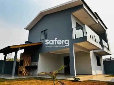 Sobrado com 3 Quartos à venda, 180m² no Universitário, Cascavel