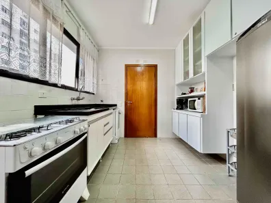 Apartamento com 3 Quartos à venda, 140m² no Pitangueiras, Guarujá