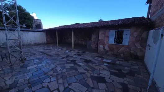 Casa com 3 Quartos à venda, 290m² no Parque Amazônia, Goiânia