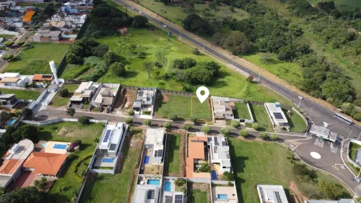 Lote/Terreno à venda, 402m² no Solar Primavera, Piratininga
