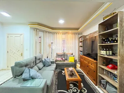 Casa com 4 Quartos à venda, 182m² no Espírito Santo, Porto Alegre