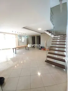 Apartamento com 4 Quartos para alugar, 240m² no Centro, Uberlândia