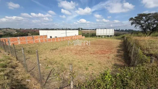 Lote/Terreno à venda, 1500m² no Jardim Universal, Araraquara