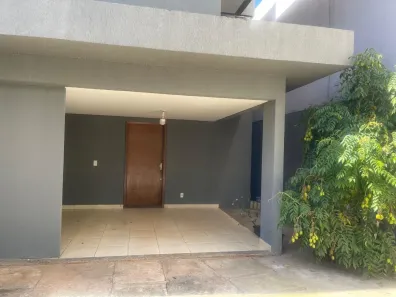 Sobrado com 3 Quartos para alugar, 200m² no Village Veneza, Goiânia