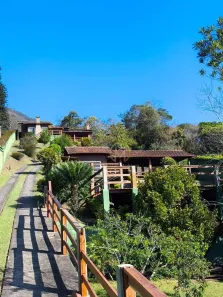 Casa com 3 Quartos à venda, 254m² no Samambaia, Petrópolis