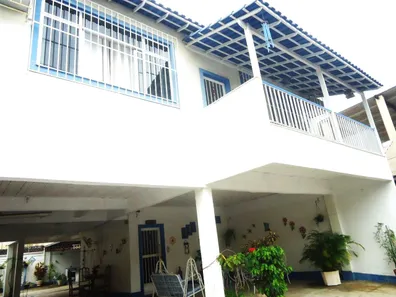 Casa com 2 Quartos à venda, 247m² no Cascadura, Rio de Janeiro