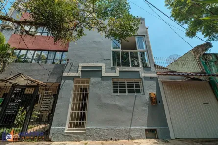 Casa com 3 Quartos à venda, 177m² no Azenha, Porto Alegre