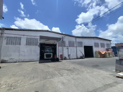 Galpão/Depósito/Armazém para alugar, 600m² no Centro, Camaçari