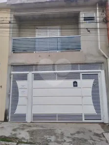 Sobrado com 4 Quartos à venda, 230m² no Jardim Flor de Maio, São Paulo