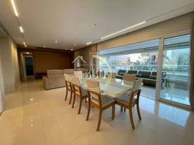Apartamento com 3 Quartos para alugar, 240m² no Vila Gomes Cardim, São Paulo