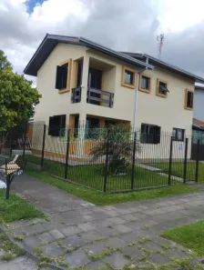 Casa com 3 Quartos à venda, 133m² no Desvio Rizzo, Caxias do Sul