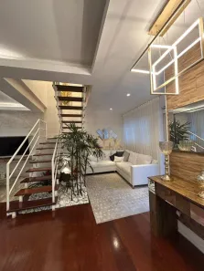 Sobrado com 3 Quartos à venda, 270m² no Alto Ipiranga, Mogi das Cruzes