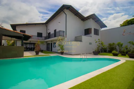 Casa com 6 Quartos à venda, 858m² no Jardim Leonor, São Paulo