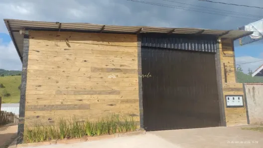 Galpão/Depósito/Armazém à venda, 148m² no , Sapucaí-Mirim