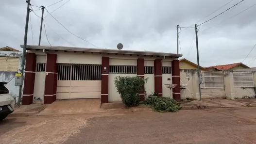 Casa com 3 Quartos à venda, 150m² no Novo Mundo, Várzea Grande