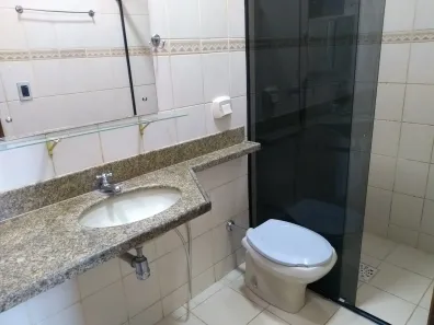 Apartamento com 4 Quartos para alugar, 236m² no Jardim América, Goiânia